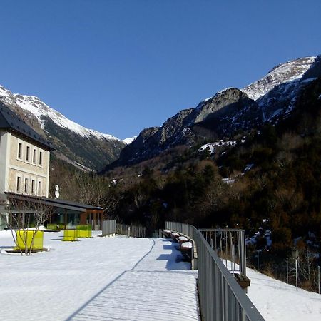Hotel Santa Cristina Petit Spa Canfranc Bagian luar foto