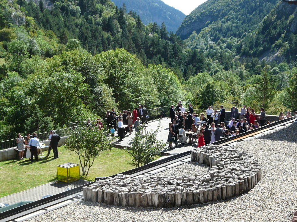 Hotel Santa Cristina Petit Spa Canfranc Bagian luar foto